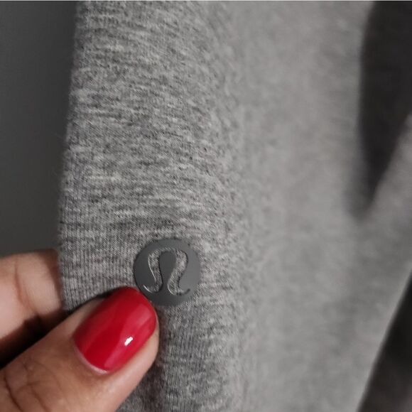 Lululemon Cropped Free Form Pants - Picture 5 of 7